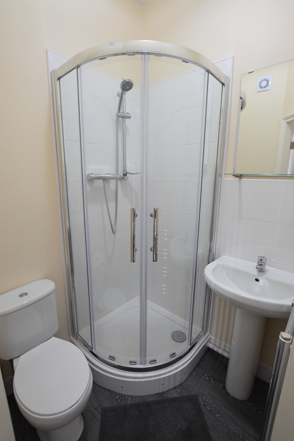 🏡Ensuite rooms !NOW – South Road – B23