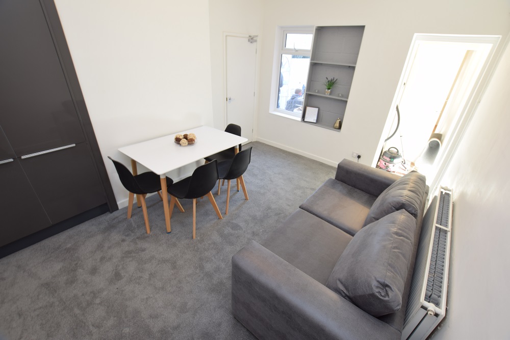 Single Room Available Now! – Dudley – DY2